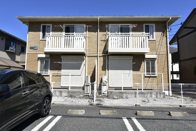 ��ʌ�����s�㕽�����P���ڂ̃A�p�[�g�̌����O��