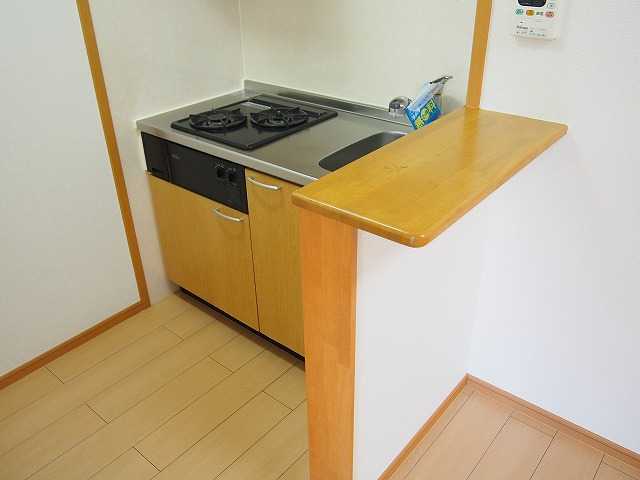 ��ʌ��������܎s������厚�쒆��̃}���V�����̃L�b�`��