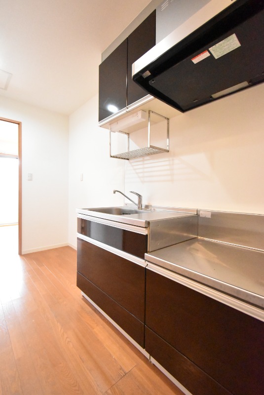 ��ʌ�����s�˒˓�S���ڂ̃}���V�����̋����E���r���O