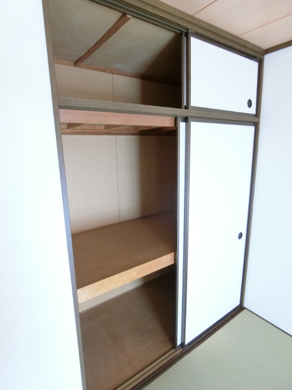 ��ʌ�����s�����Q���ڂ̃}���V�����̎��[