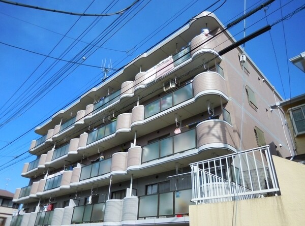 ��ʌ��������܎s�΋擌�Y�a�X���ڂ̃}���V�����̌����O��