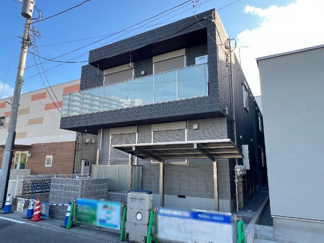 ��ʌ��������܎s�΋�����R���ڂ̃}���V�����̌����O��