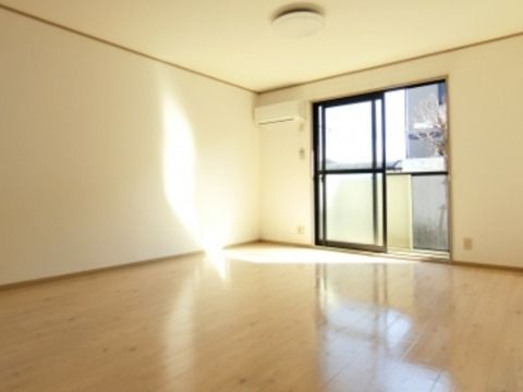 ��ʌ��������܎s����O���T���ڂ̃A�p�[�g�̋��ԁE���r���O