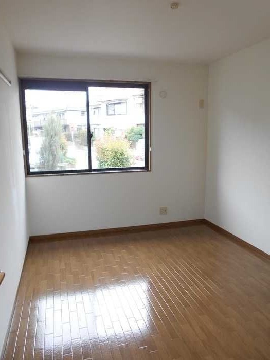 ��ʌ��z�J�s���z�J�Q���ڂ̃A�p�[�g�̂��̑������E�X�y�[�X