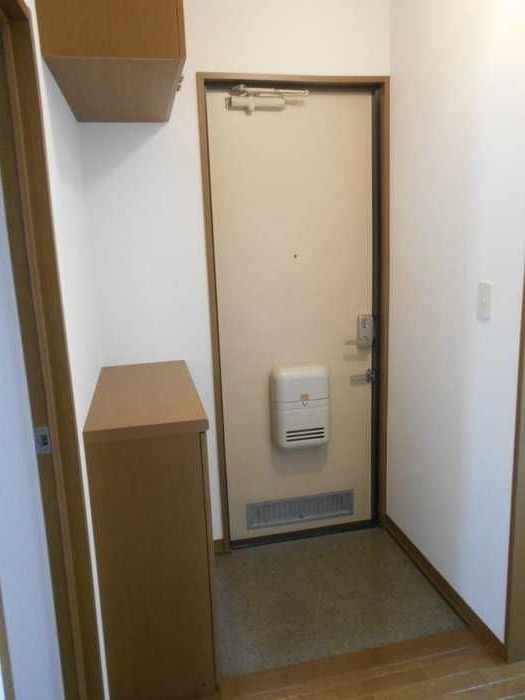 ��ʌ��z�J�s���z�J�Q���ڂ̃A�p�[�g�̌���