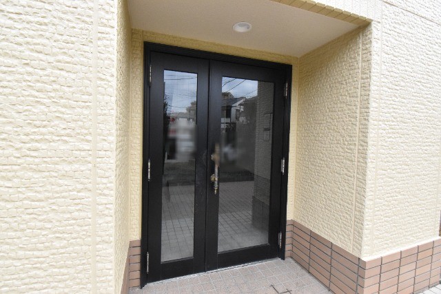 ��ʌ��z�J�s���z�J�Q���ڂ̃A�p�[�g�̃G���g�����X