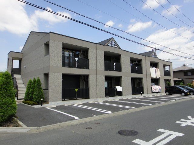 ��ʌ��������܎s��΋�약��R����8-13�̃A�p�[�g�̌����O��