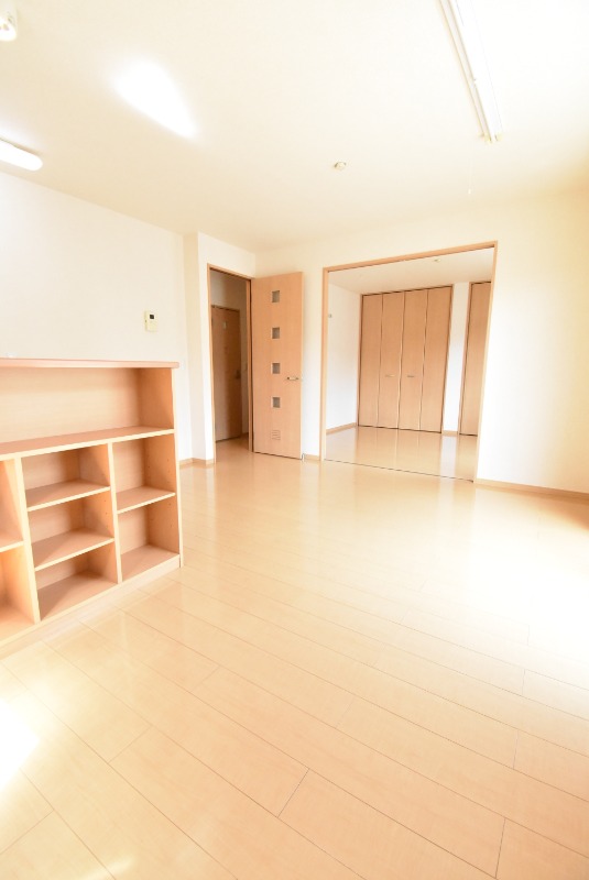 ��ʌ��������܎s������ۃ��蒬�̃A�p�[�g�̋��ԁE���r���O