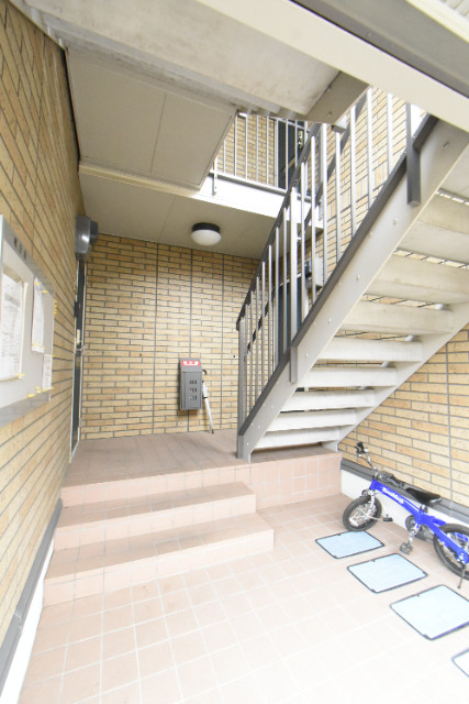 ��ʌ��������܎s������ۃ��蒬�̃A�p�[�g�̃G���g�����X