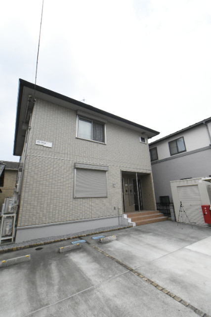 ��ʌ��������܎s������ۃ��蒬�̃A�p�[�g�̌����O��