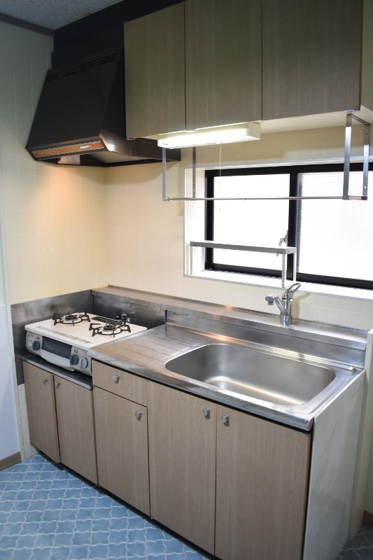 ��ʌ��������܎s��{��听���Q���ڂ̃}���V�����̃L�b�`��