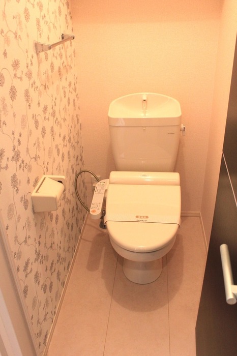 ��ʌ��������܎s��{��听���Q���ڂ̃A�p�[�g�̃g�C��