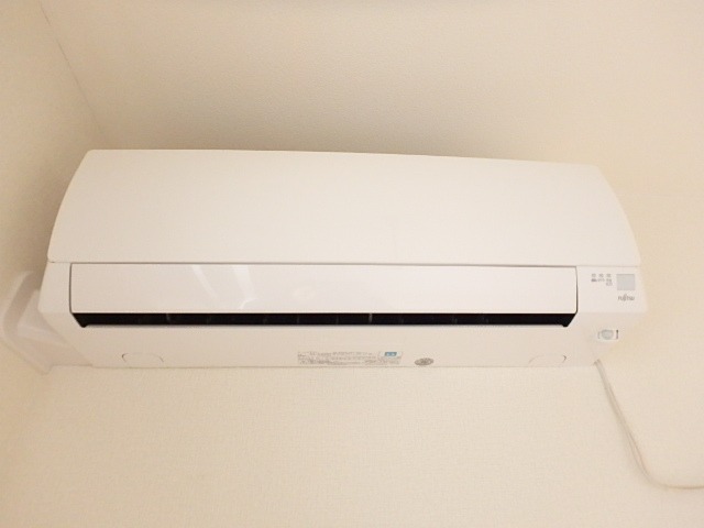 ��ʌ�����s�厚�����̃A�p�[�g�̂��̑��ݔ�