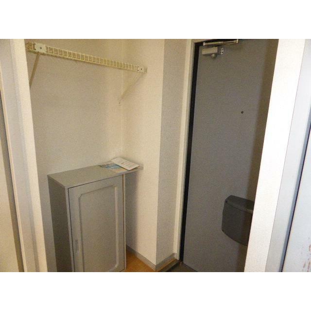 ��ʌ�����s�{���U���ڂ̃A�p�[�g�̌���