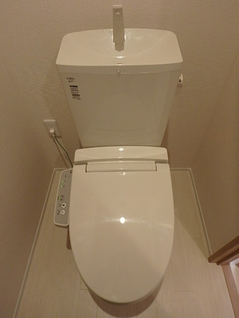 ��ʌ��������܎s��{��㏬���̃A�p�[�g�̃g�C��