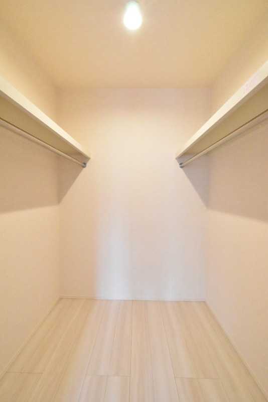 ��ʌ��������܎s�k����i���Q���ڂ̃A�p�[�g�̎��[