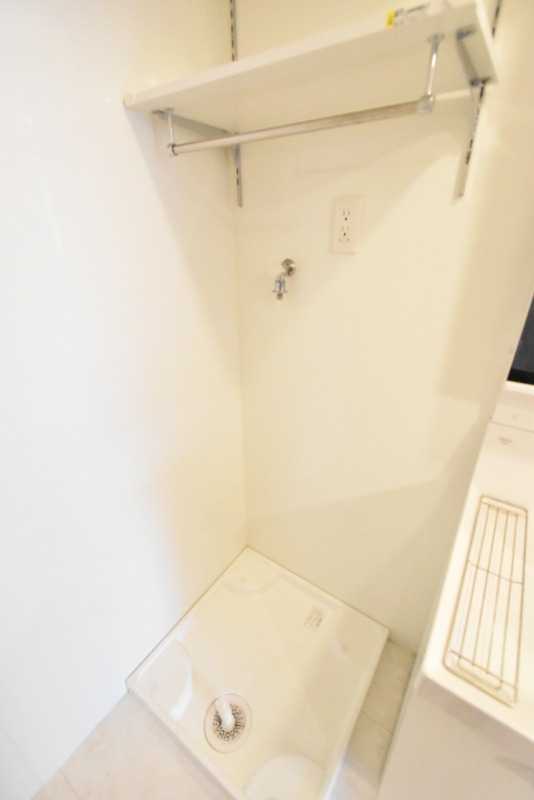 ��ʌ��������܎s�k����i���Q���ڂ̃A�p�[�g�̂��̑�