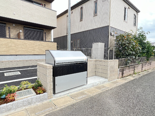 ��ʌ��������܎s�΋�厚���̃A�p�[�g�̂��̑�