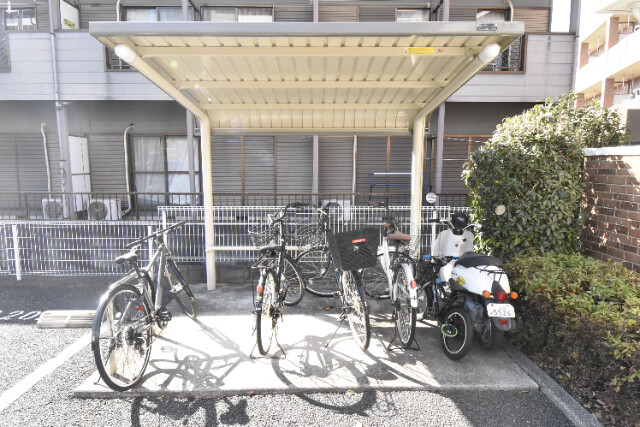 ��ʌ��������܎s���擹��Q���ڂ̃A�p�[�g�̂��̑�