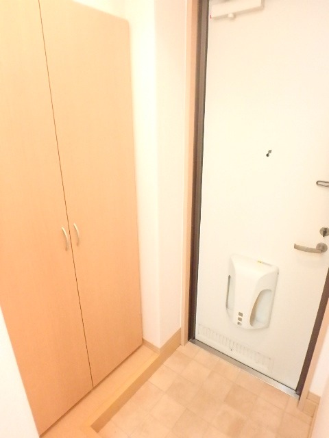 ��ʌ��������܎s�k��y�C���P���ڂ̃A�p�[�g�̌���