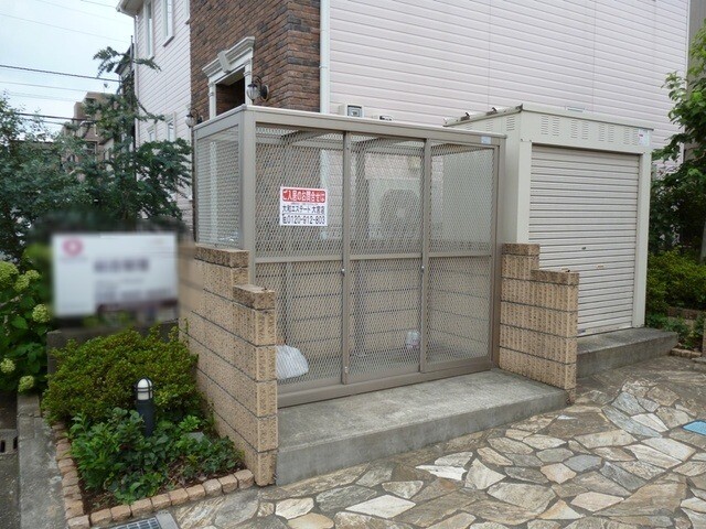 ��ʌ��������܎s�k��y�C���P���ڂ̃A�p�[�g�̂��̑�