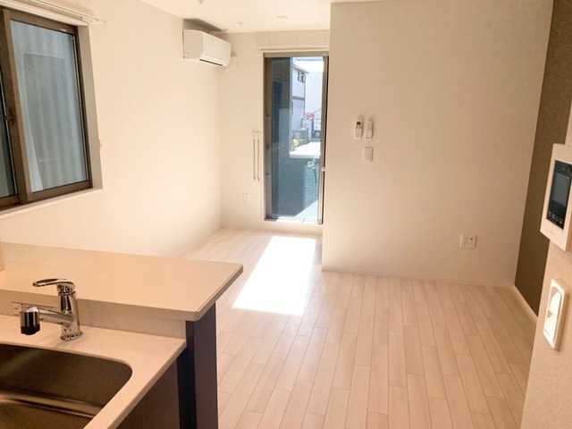 ��ʌ��z�J�s���������P���ڂ̃A�p�[�g�̋����E���r���O