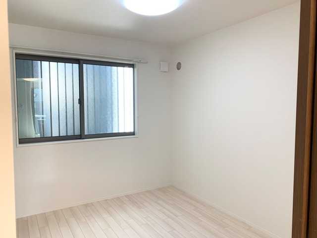 ��ʌ��z�J�s���������P���ڂ̃A�p�[�g�̂��̑������E�X�y�[�X