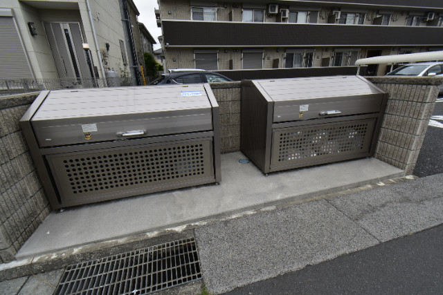 ��ʌ�����s�t���P���ڂ̃A�p�[�g�̂��̑�