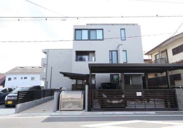 ʌ܎sYa挳Pڂ̃}V̌O