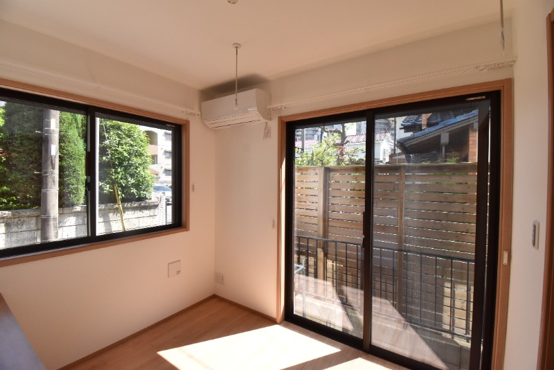 ��ʌ��������܎s�������J�W���ڂ̃A�p�[�g�̋��ԁE���r���O