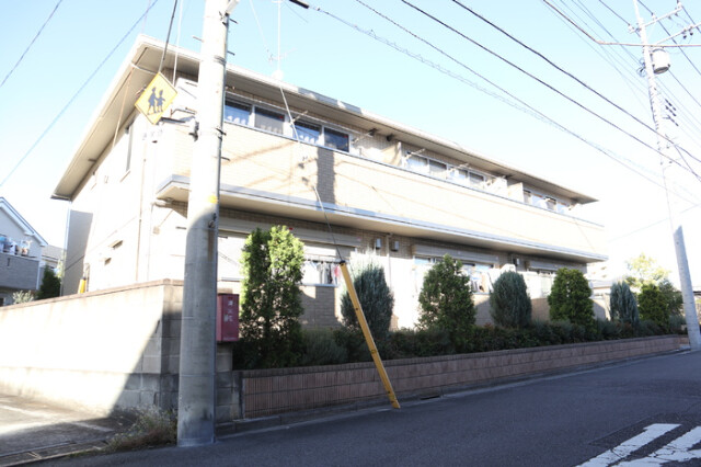 ��ʌ�����s�����R���ڂ̃A�p�[�g�̌����O��