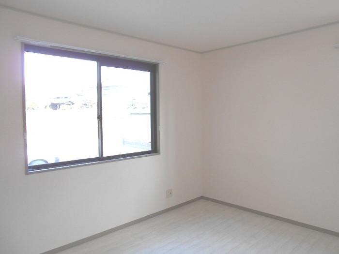 ��ʌ��������܎s�΋�厚�����̃A�p�[�g�̂��̑������E�X�y�[�X