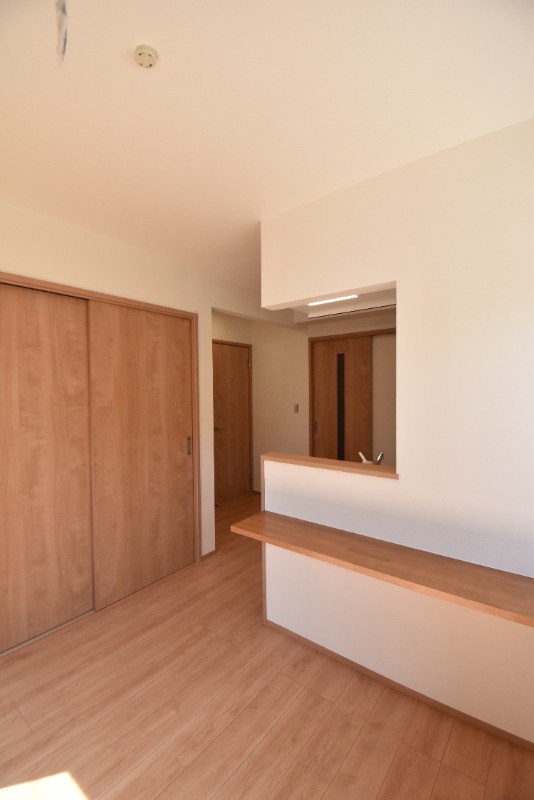 ��ʌ��������܎s�������J�W���ڂ̃A�p�[�g�̋����E���r���O