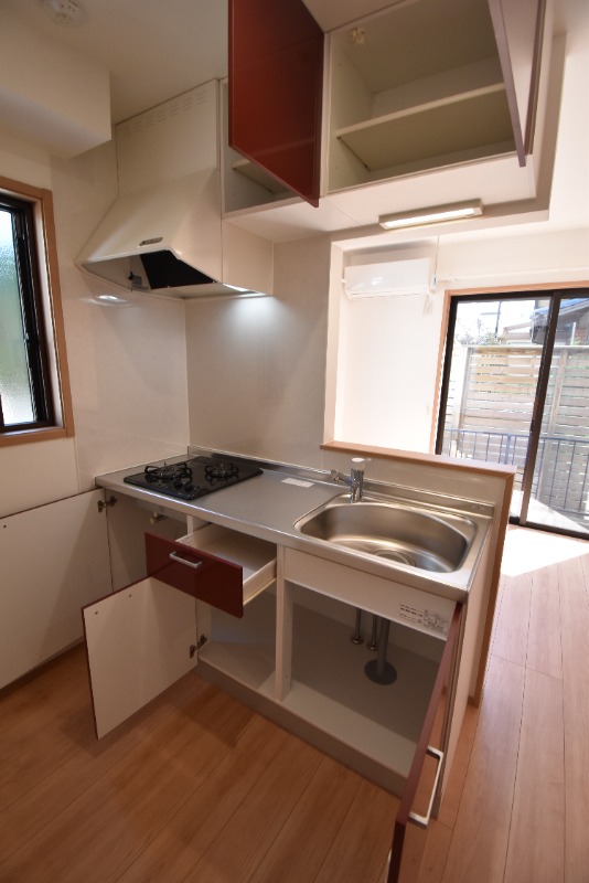 ��ʌ��������܎s�������J�W���ڂ̃A�p�[�g�̃L�b�`��