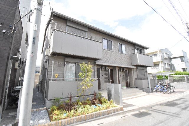 ��ʌ��������܎s�k��{�����R����213-1�̃A�p�[�g�̌����O��