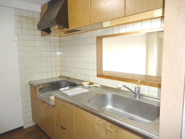 ��ʌ��������܎s�k��{�����̃}���V�����̃L�b�`��