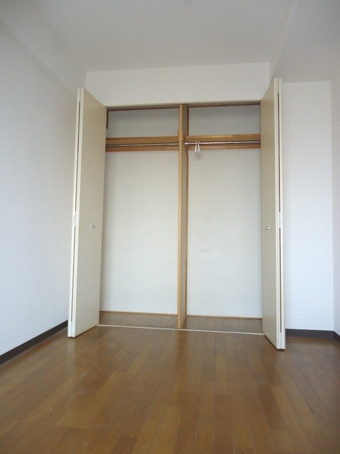 ��ʌ��������܎s�k��{�����̃}���V�����̂��̑��ݔ�