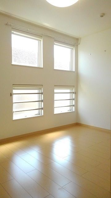 ��ʌ��������܎s��΋�㗢�P���ڂ̃A�p�[�g�̂��̑������E�X�y�[�X