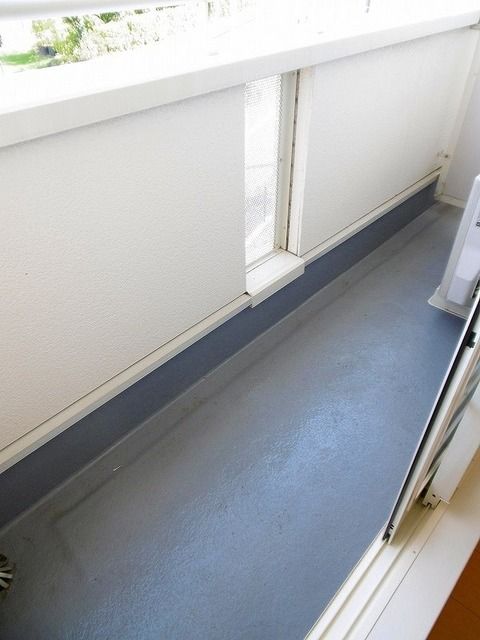 ��ʌ��������܎s��΋�㗢�P���ڂ̃A�p�[�g�̃o���R�j�[