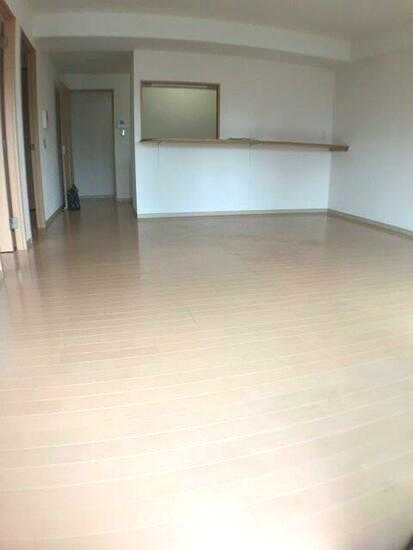 ��ʌ��������܎s�Y�a�擌�����̃}���V�����̋��ԁE���r���O