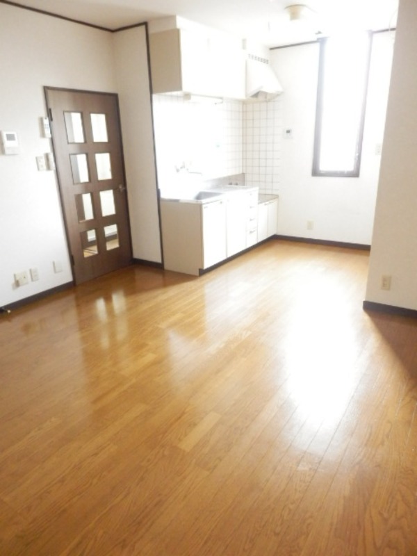 ��ʌ��������܎s��{��g�~���S���ڂ̃}���V�����̋��ԁE���r���O