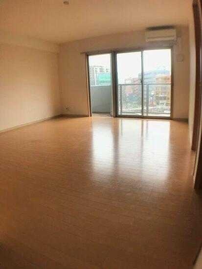 ��ʌ��������܎s�Y�a�擌�����̃}���V�����̂��̑������E�X�y�[�X