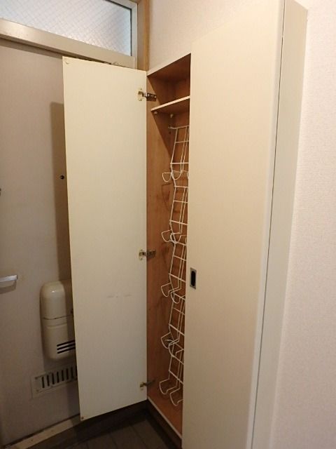 ��ʌ��������܎s��{��k�ܒ��Q���ڂ̃A�p�[�g�̂��̑�