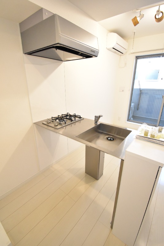 ��ʌ��������܎s��{�擌���P���ڂ̃A�p�[�g�̃L�b�`��