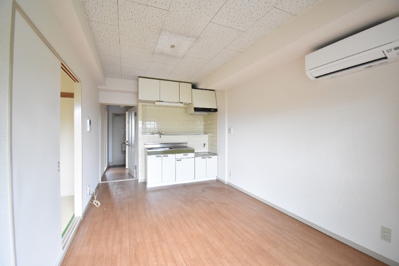 ��ʌ��������܎s��{��O���P���ڂ̃}���V�����̋��ԁE���r���O