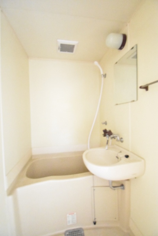 ��ʌ��������܎s��{��O���P���ڂ̃}���V�����̃o�X