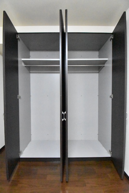 ��ʌ��z�J�s���C�N�^�E���Q���ڂ̃A�p�[�g�̎��[