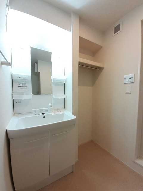 ��ʌ��������܎s��΋�������R���ڂ̃A�p�[�g�̐��ʏ�