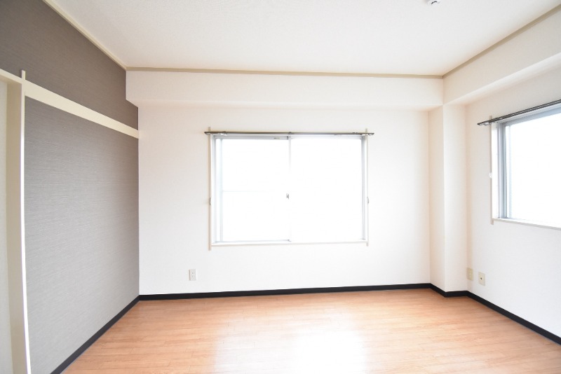 ��ʌ��������܎s��{��O���P���ڂ̃}���V�����̂��̑������E�X�y�[�X