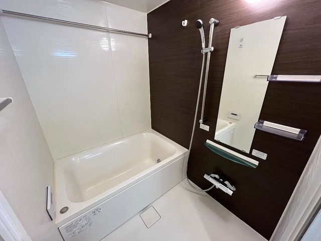 ��ʌ�����s�˒˓��Q���ڂ̃}���V�����̃o�X